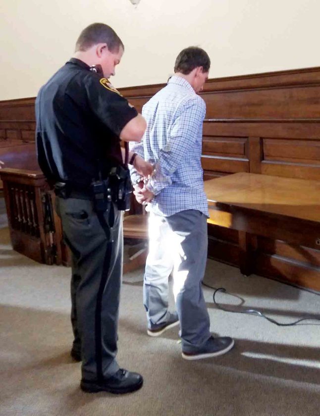 Man sentenced in deadly drunk driving crash - News and Sentinel